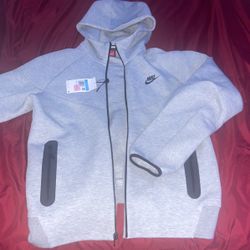nike tech brand new with tags
