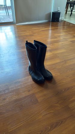 Black Rain Boots, Size 9