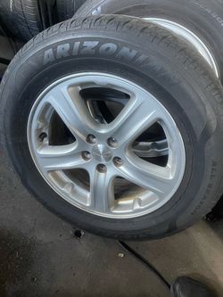 16” Subaru wheels $300