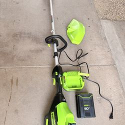 $120 80v 16" Cordless Battery String Trimmer 80v Battery charguer like new used only few times