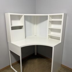 IKEA MICKE Corner Desk