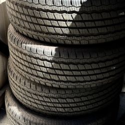 Tires Like New 265/70/17 98% Tread 