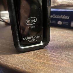 Surfboard Cable Modem With Built In Wi-Fi