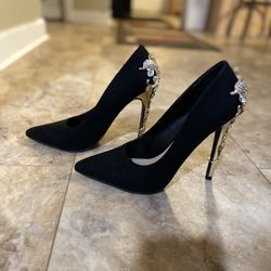 “Alana” Embellished Heel Pump. Color- Black, 5” heel. US size -7