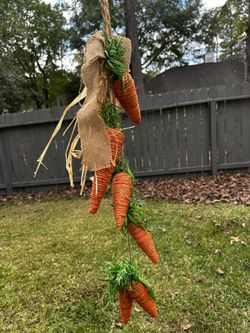 Hanging Easter Carrots