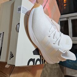 Women Adidas 