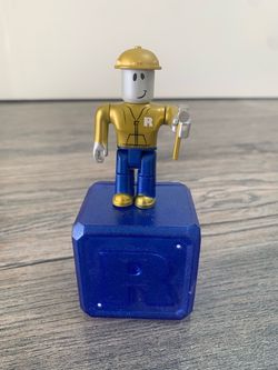 Roblox Gold Builderman Figure & Accessories Complete (No Code)