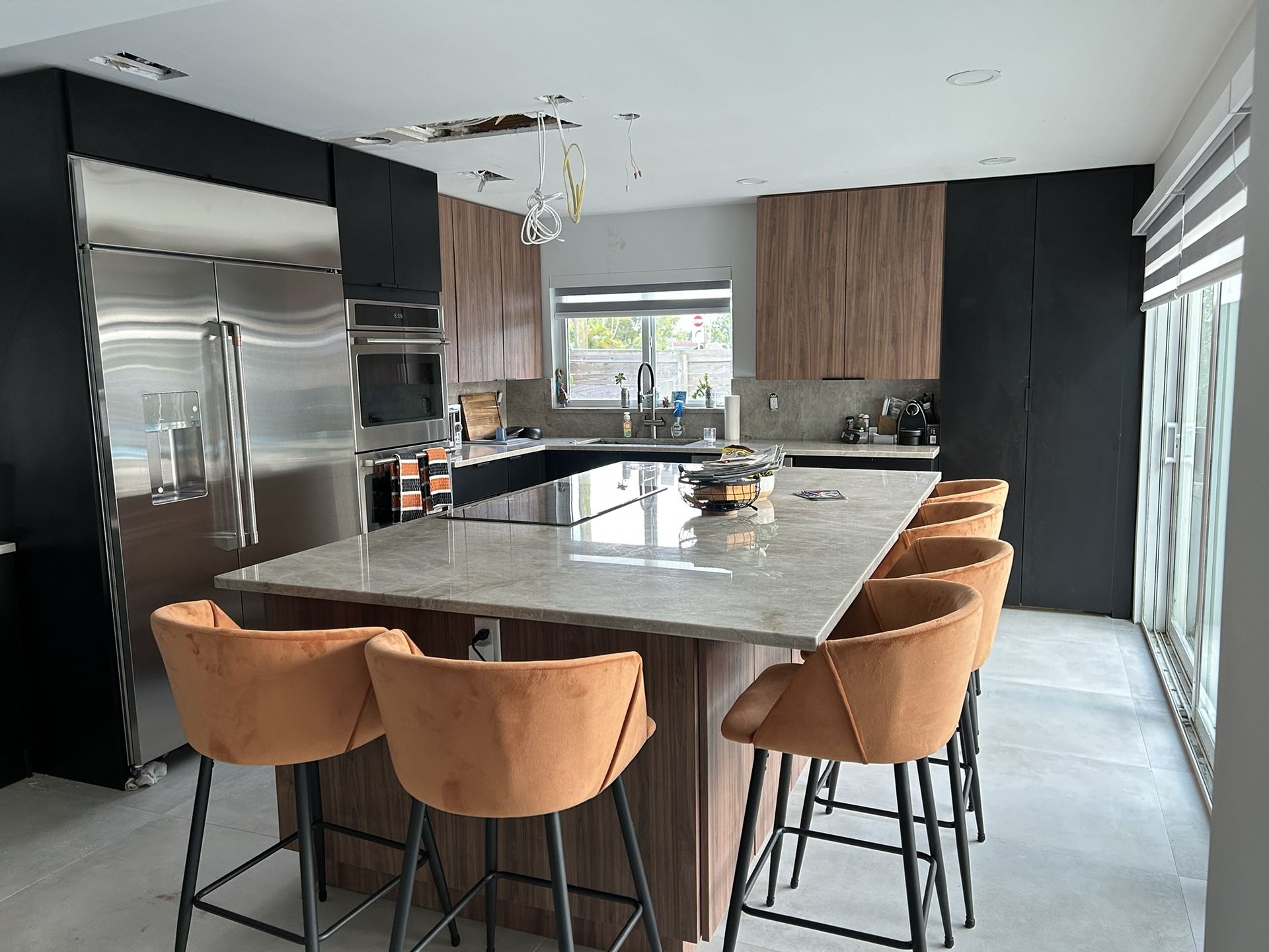 New Modern Kitchen Cabinets
