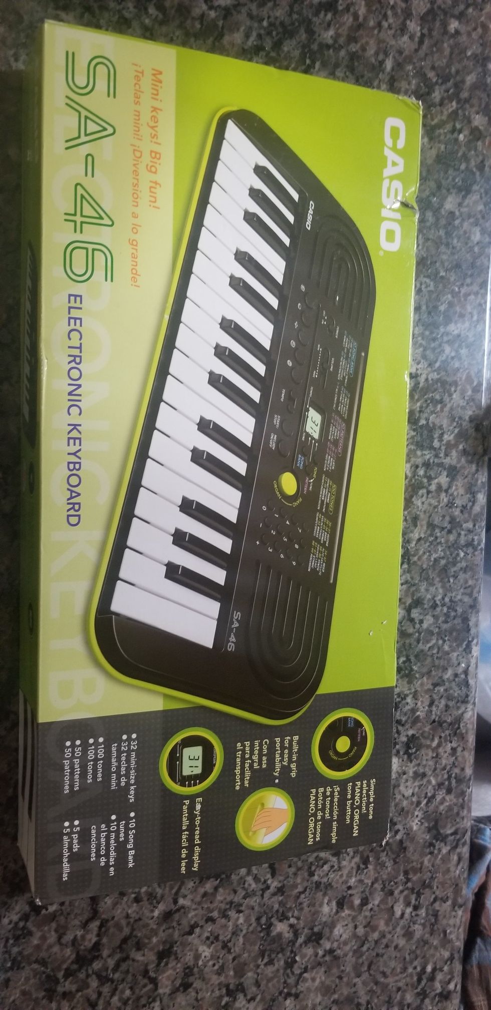 Casio SA-46 32-Key Mini Keyboard