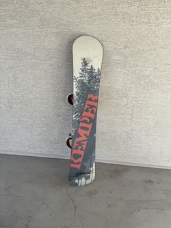 Kemper snowboard with Burton bindings