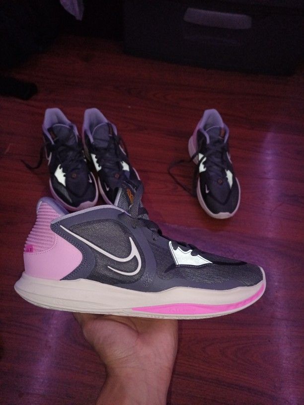 2 Pairs Nike Kyrie 5 Low Iron Grey Coconut Milk Men’s basketBall Shoe  