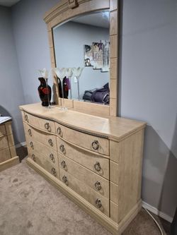 Bedroom Dresser Set