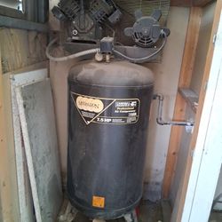 Campbell Hausfeld 7 1/2 Horsepower 80 Gallon Air Compressor 