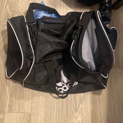 ADIDAS SPORTS DUFFLE BAG