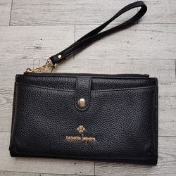 Nanette Lapore Ryae Black Pebbled Vegan Leather Bi-fold Wristlet (NWOT)