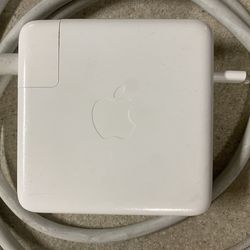 Apple 96W USB-C Charger