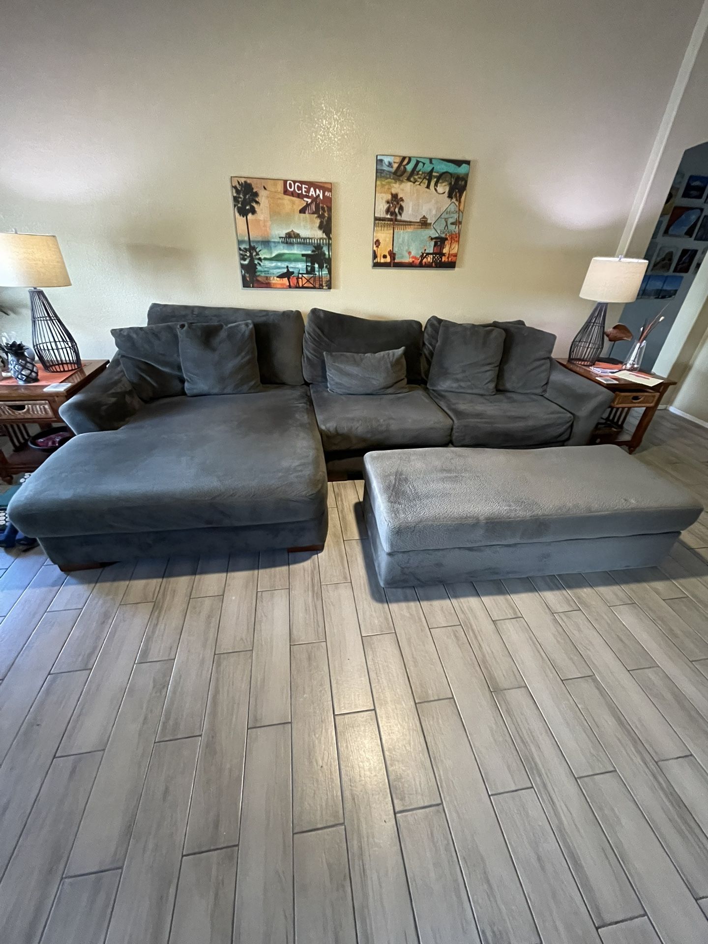 Chaise couch