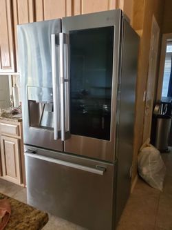 LG STUDIO 24 cu. ft. Smart InstaView Knock Knock Refrigerator