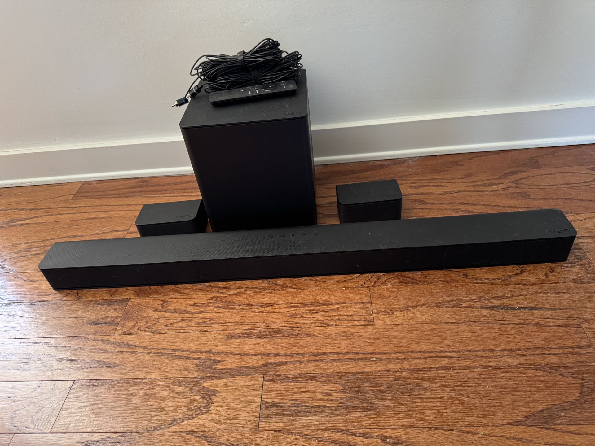 Vizio V51-H6 5.1 Soundbar System with Sub & Satellites – Great Sound