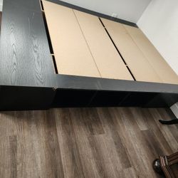 Queen Size Platform Bed Frame With Cubby Storage 