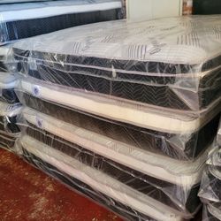 E. King Pillowtop 14 INCH.