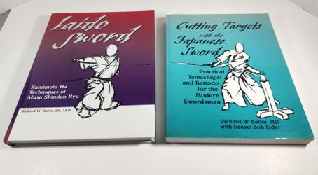 LOT OF 2 CUTTING TARGETS WITH THE JAPANESE SWORD LAIDO SWORD BABIN & ELDER/RYU