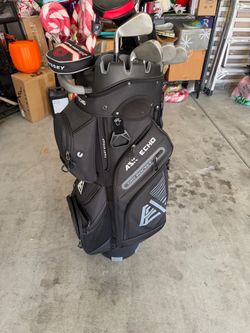 Ask Echo T-Lock Golf bag brand new