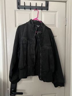 Black Jean Jacket. New