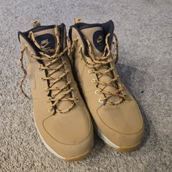 Nike Manoa Leather Boots Size 11.5 Mens
