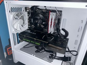 GAMING PC + MONITOR — RTX 3080 10GB
