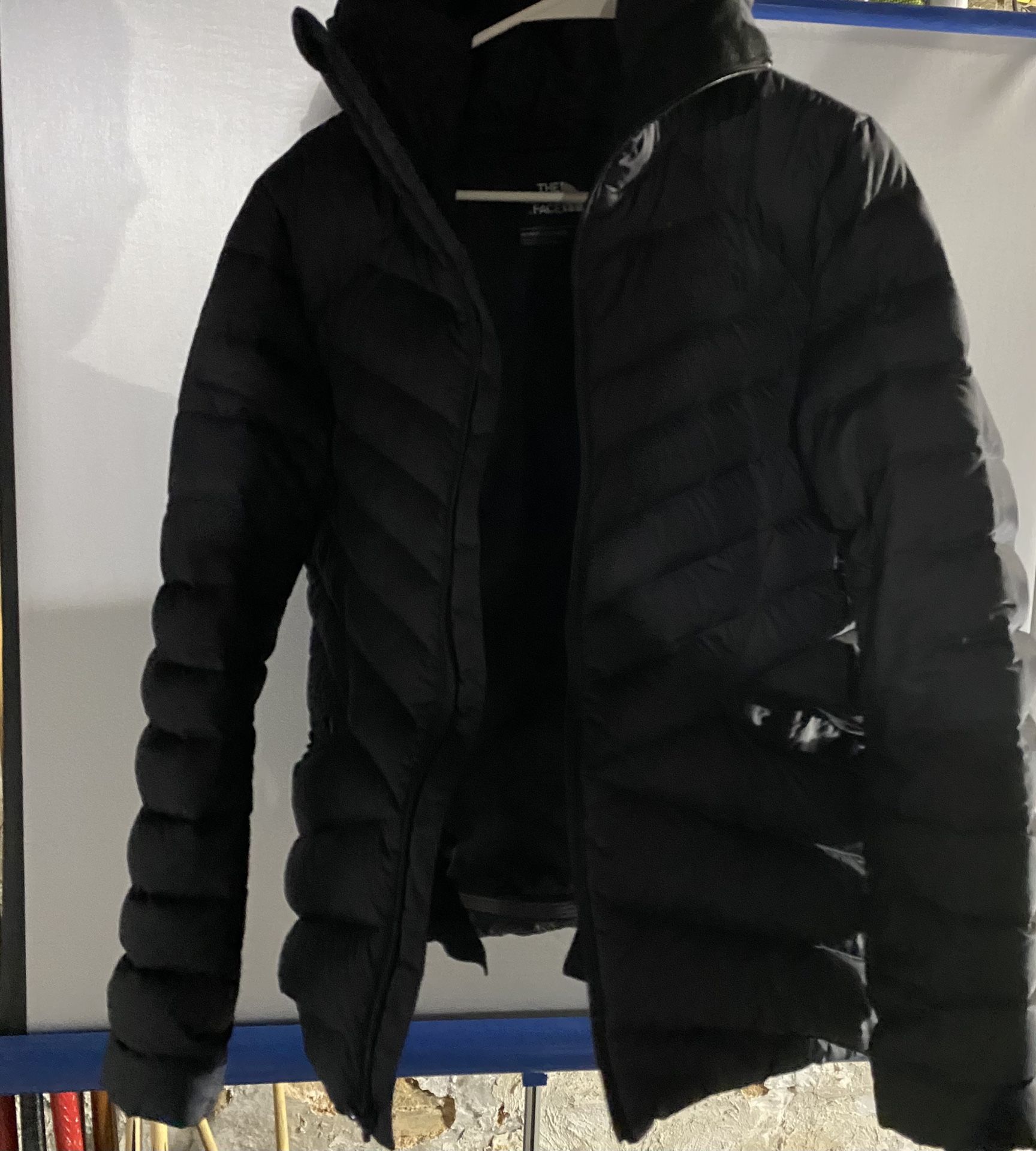 The North Face Black Puffy Jacket, Women’s, Size. Large