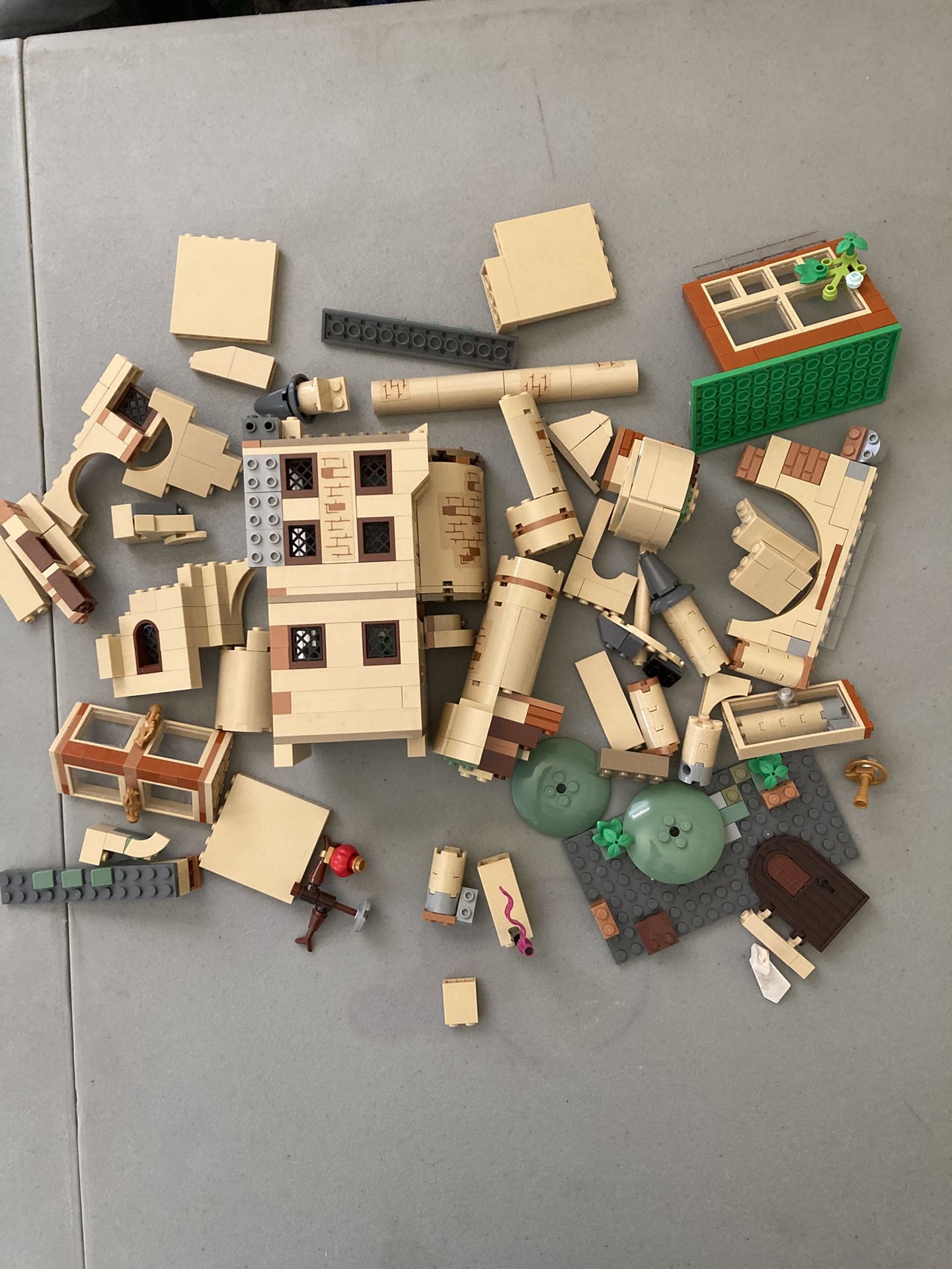 LEGO Set 75969 Parts Hogwarts Astronomy Tower Harry Potter