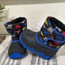 Snow Boots