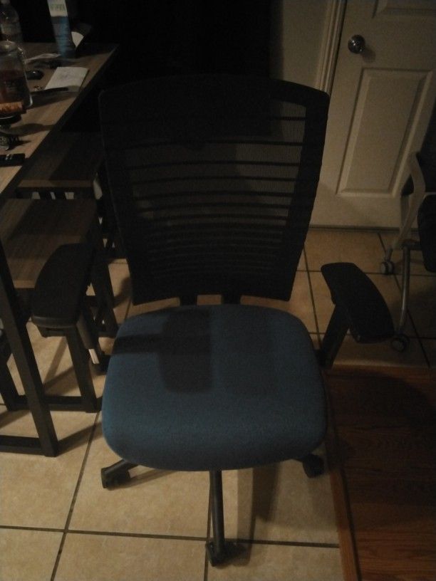 Hermen Miller Chair