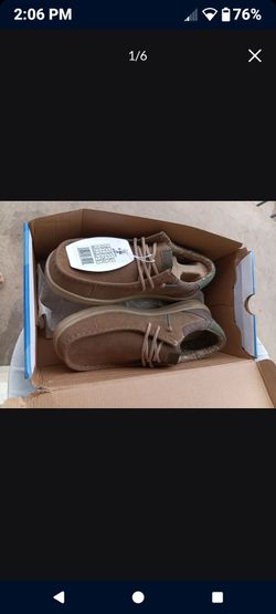 Men's HEY DUDE SIZE 8