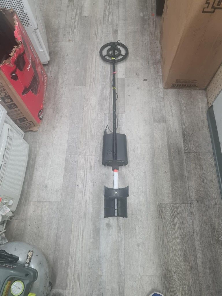 Bounty Hunter Quick Draw II Metal Detector - Metal - Long Handle