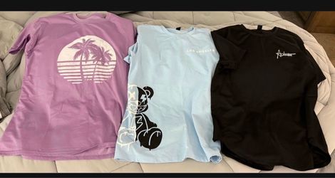Mens shirts lot size med