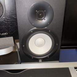Yamaha HS7 Powered Studio Monitor (Pair)