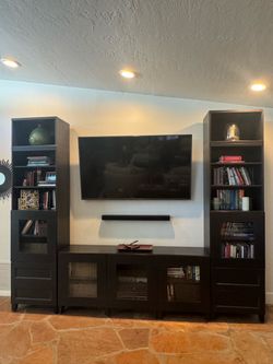 Wall Unit