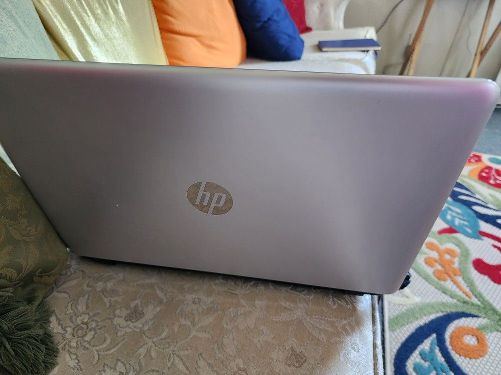 Hp Latop 17"