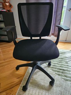 desk chair
