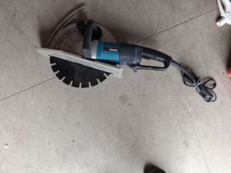 Makita cortadora de concreto nueva con disco nuevo
