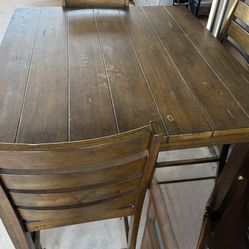 Rustic High Top Table And 4 Chairs