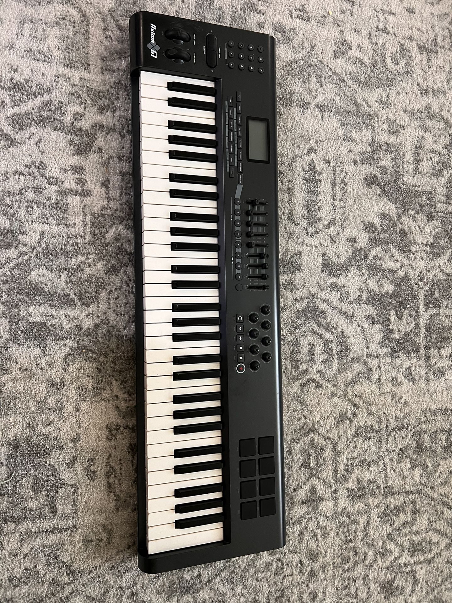 Axiom 61 - M-Audio