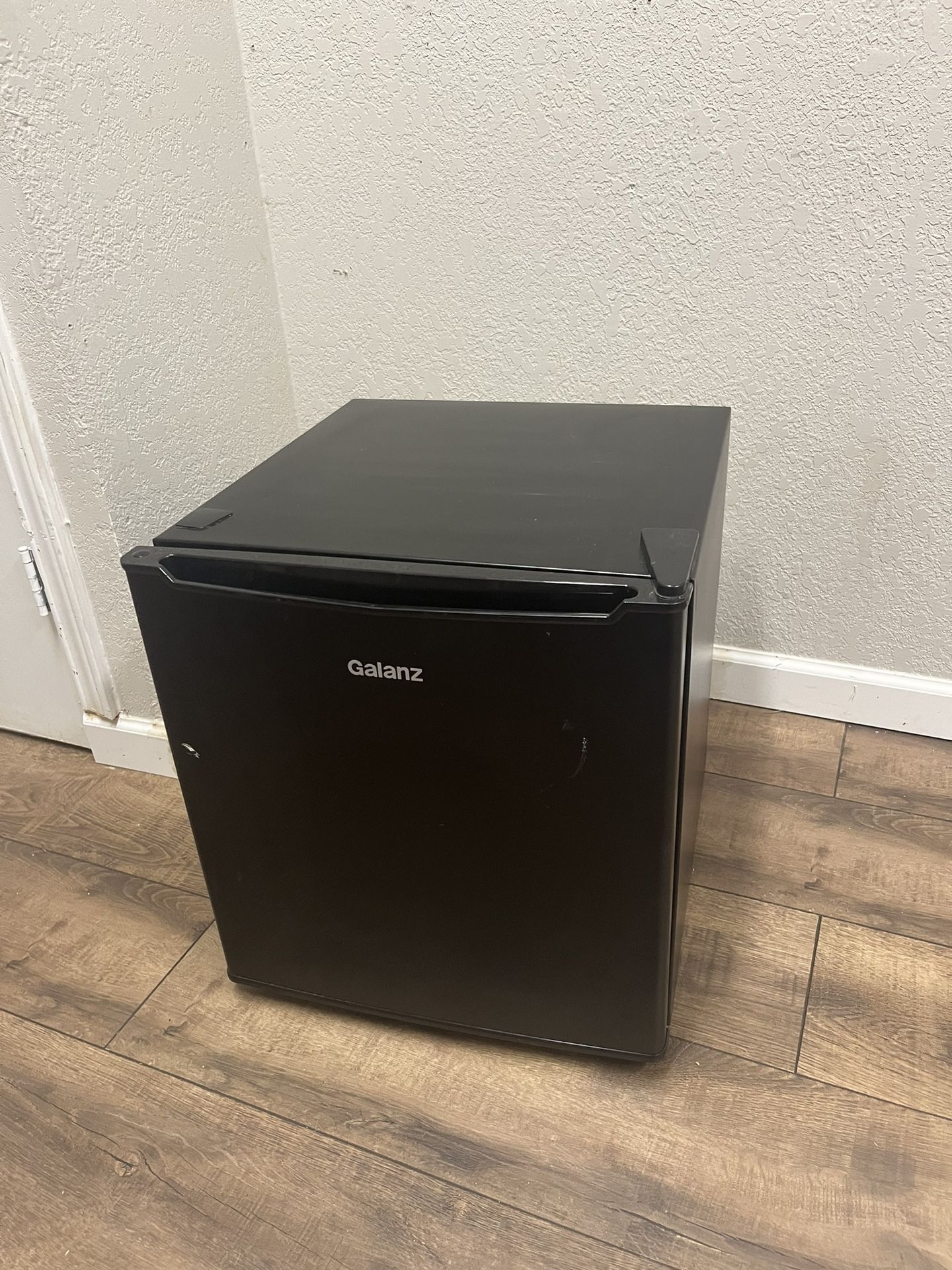 Galanz Compact Mini Fridge