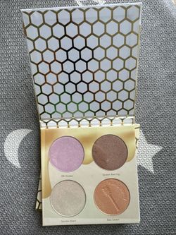 Beauty Bakerie Milk & Honey Highlighter Palette, Highly Pigmented Powder