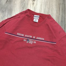 Vintage Genuine Sonoma USA 2002 shirt • Size L