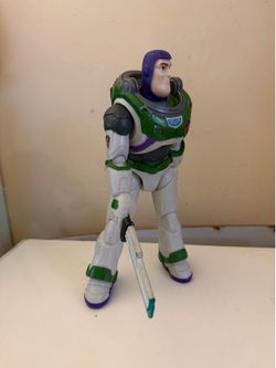 Disney Pixar Buzz Lightyear Space Ranger Talking Action Figure