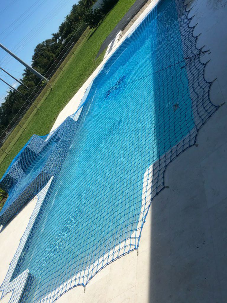 Safety Pool Net . New