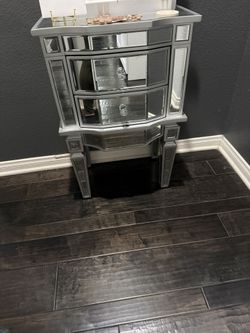 Mirror Silver Grey Night Stand Decor